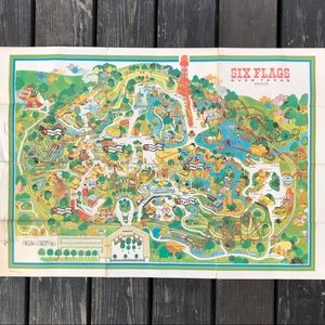 Vintage 1971 SIX FLAGS OVER TEXAS Amusement Park Map 21”x30” • Souvenir • Poster